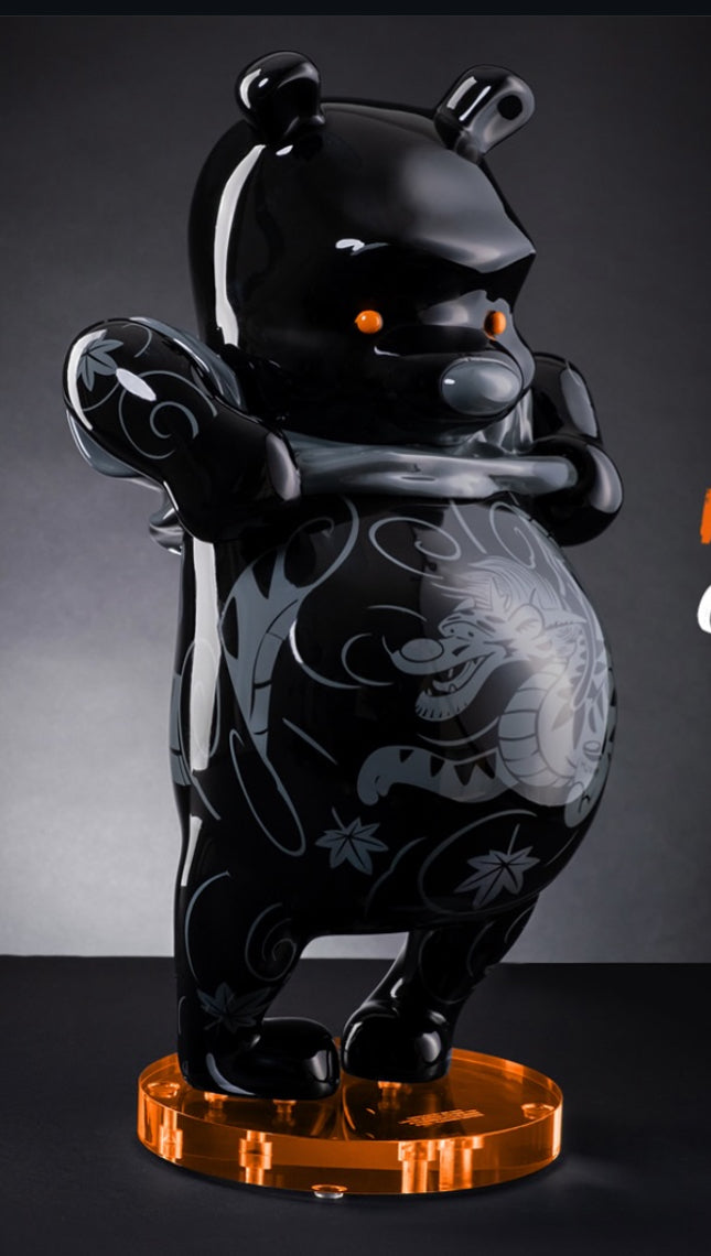 Cink x Jeesaya Sculpture "Tatpooh BLK Kuro Gallery" by Jee Saya - 41cm/16in
